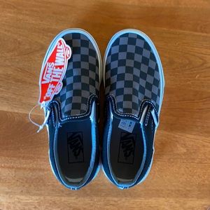 Checker slip on vans 12
